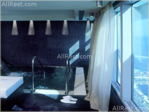 Arts Ritz Carlton 31